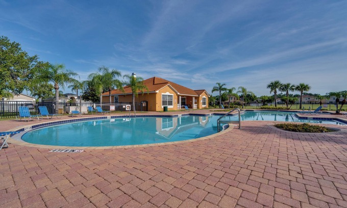 Crystal Cove Casa | 7 Mi to Disney: Family Home w/ Resort Perks