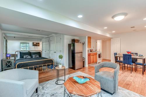 Colesville Apartamento | 7 Mi to Downtown with Yard Silver Spring Studio
