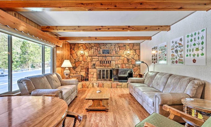 Harden Flat Casa | 7 Mi to Yosemite Nat'l Park: Riverfront Getaway!