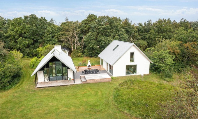 Hemmet Casa | 7 minutes walk to the fjord | Idyllic house in nature