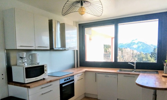 Egat Apartamento | Apartment 7 people with panoramic view near the Golf