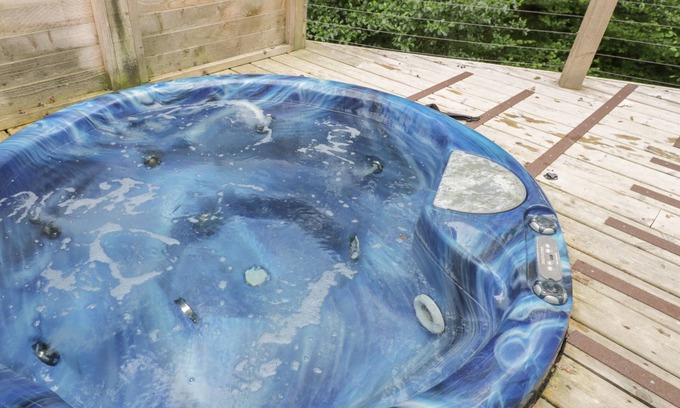 Looe Cabaña | 7 Streamside