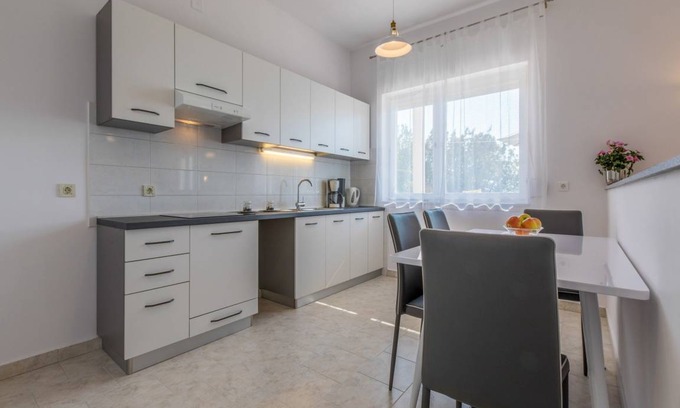 Novi Vinodolski Apartamento | 70 m² Apartamento ∙ 2 habitaciones ∙ 4 huéspedes
