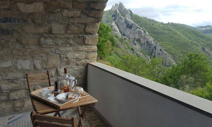Castelmezzano Apartamento | 70 m² Apartamento ∙ 2 habitaciones ∙ 9 huéspedes