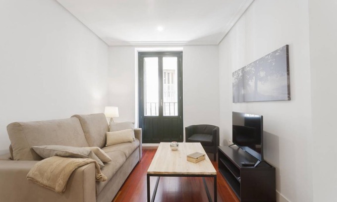 Malasaña Apartamento | 72 m² Apartamento ∙ 1 habitación ∙ 4 huéspedes