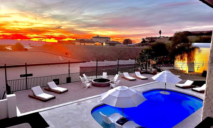 Lake Havasu City Casa | 7200 Sq Ft Luxury Compound ~ 8BR / 9BA ~ 1.5 Acre