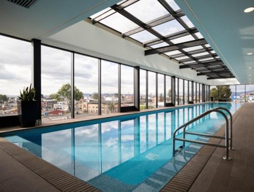 Barrios Unidos Apartamento | 72Hub moderno apto vistas ciudad, piscina gimnasio
