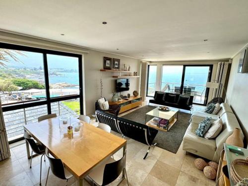 Hermanus City-Centre Apartamento | 74 on Marine - Apartment 303