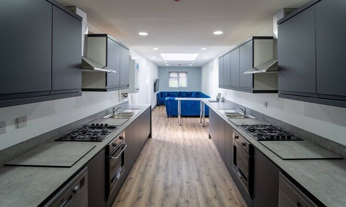 Selly Oak Casa | 76 Bournbrook Road Equipped Studios Near QE
