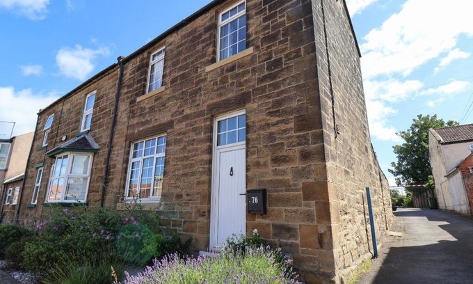 Marske-by-the-Sea Casa | 76 High Street