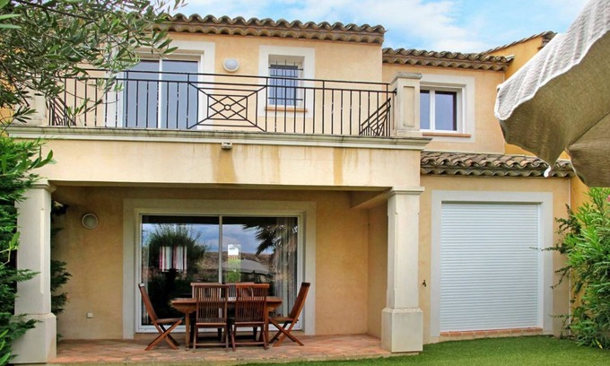 La Rouviere Complejo | 76 m² Complejo turístico ∙ 2 habitaciones ∙ 6 huéspedes