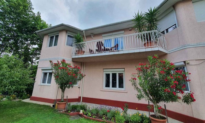 Siofok Apartamento | 78 m² Apartamento ∙ 2 habitaciones ∙ 5 huéspedes