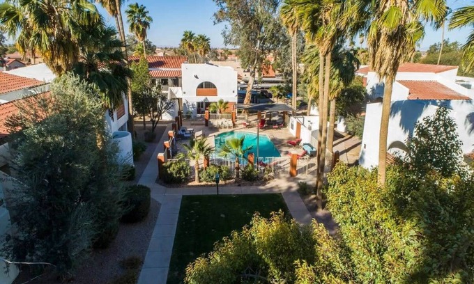 Casa Grande Condominio | The Avenida Condos - 2bd UpscaleCondo In Casa Grande