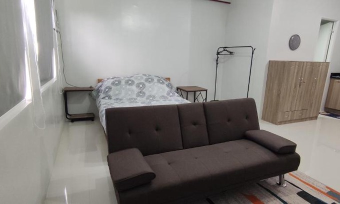 Bacolod Apartamento | 7D Majorca Camella Manors Condo