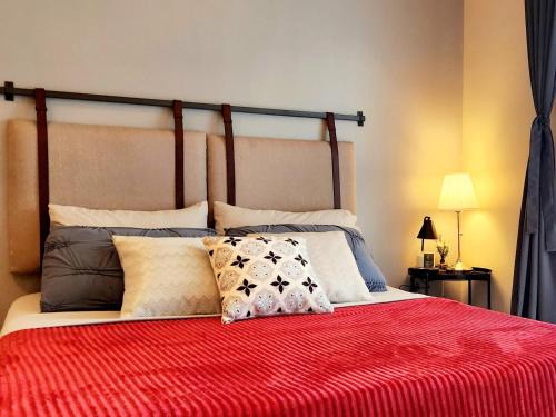 Bonifacio Global City Apartamento | 7U BGC Spacious Cozy Suite Near St Lukes & Grand Hyatt & Uptown Mall & Mitsukoshi FREE Parking with Washer