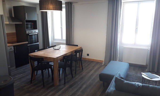 Sarcenas Apartamento | 8-10 Pers apartment in the heart of the Chartreuse at the foot of the ski slopes