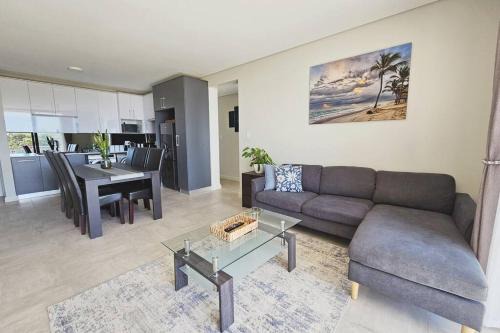 Summerstrand Apartamento | 8 at Bella Mare Estate
