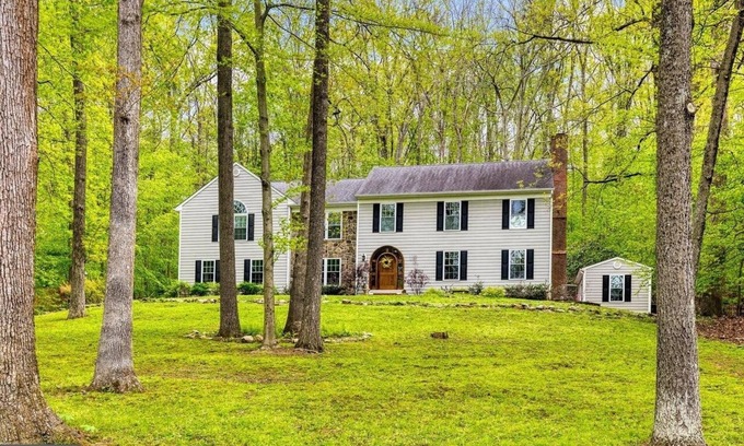 Long Green Casa | 8-Bedroom Luxury Home in Baltimore County