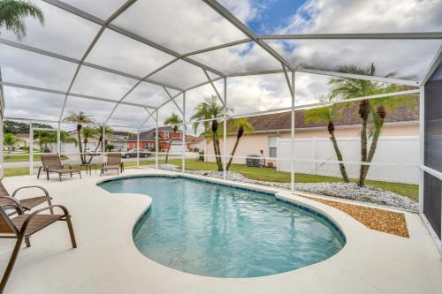 Chatham Park Casa | 8 Mi to Disney Kissimmee Home with Lanai and Pool!
