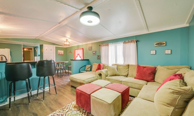 Crisp Casa | 8 Mi to Dtwn Greenville: Pet-Friendly Family Home!
