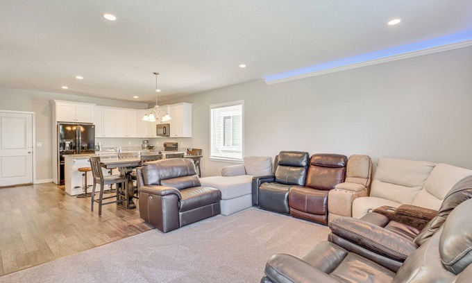 Herriman Casa | 8 Mi to Loveland Aquarium: Mtn Home in Herriman!