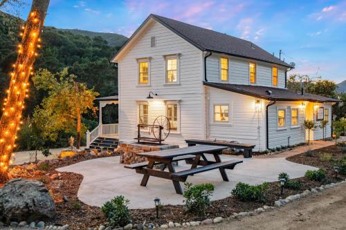 San Luis Obispo Casa | 8 Mile House Deluxe