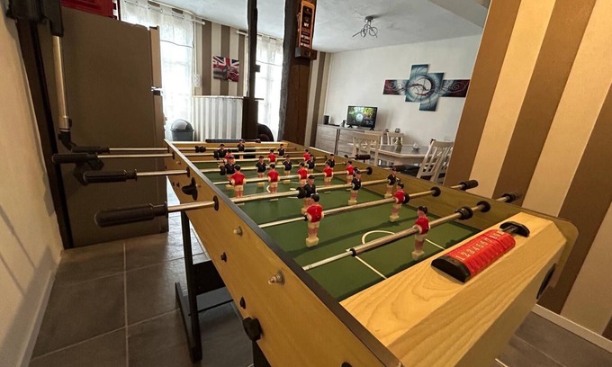 Ervy-le-Chatel Apartamento | 8-person apartment