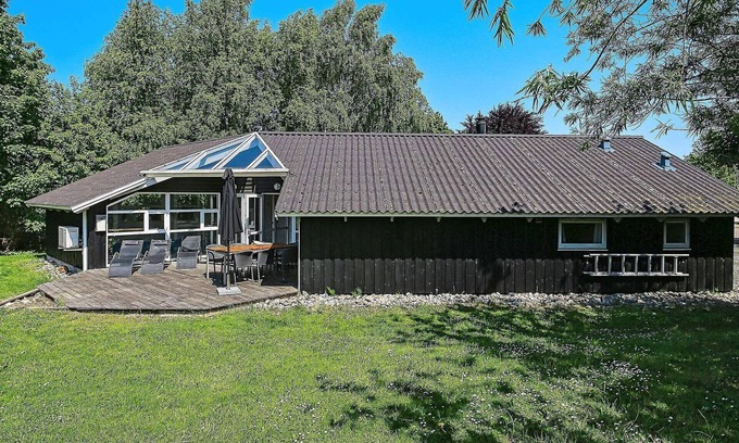 Smidstrup Strand Casa | Stylish Holiday Home in Ulfborg With Swimming Pool