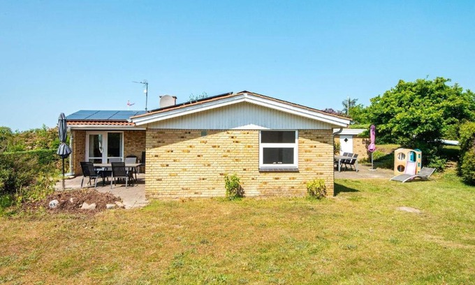 Norddjurs Municipality Casa | Comfortable Apartment in Alling bro with Sauna