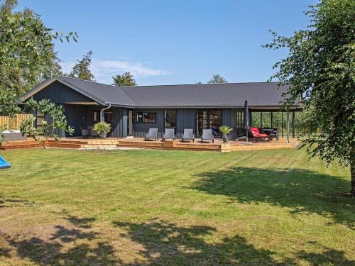Bøtø By Casa | 8 person holiday home in Væggerløse