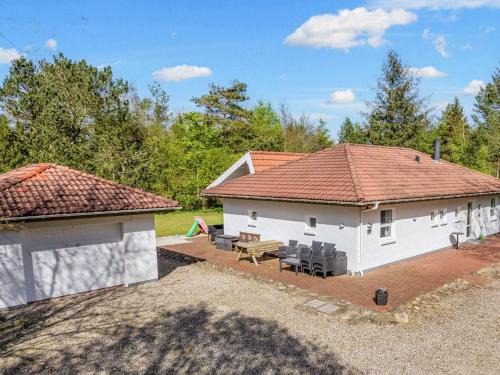 Hojslev Casa | 8 person holiday home in Højslev-By Traum