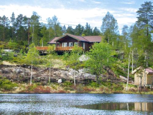 Marnardal Casa | 8 person holiday home in BJELLAND-By Traum