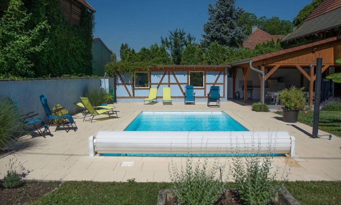 Bindernheim Casa | 8-person house 125 m2 with swimming pool 15 KM from Europa Park ALSACE