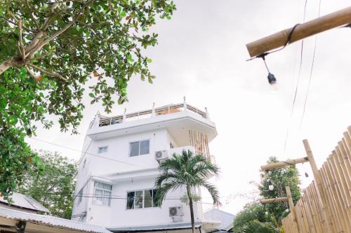 Panglao Hotel | 8 Plus Beach Resort
