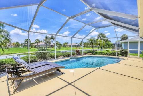 Long Meadow Casa | 80 Long Meadow