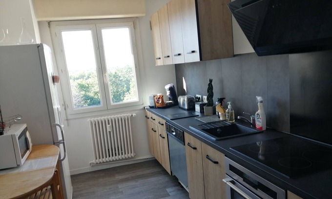 Mondeville Apartamento | 80 m2 apartment for 4 to 6 people, 5 minutes from Caen and 15 from the beach.