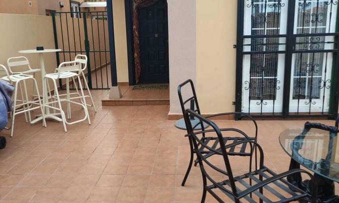 Las Rosas Casa | 80 m² Casa ∙ 2 habitaciones ∙ 4 personas