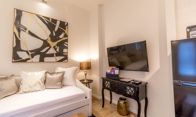 Kutzky Park Apartamento | Encantador apartamento de 1 dormitorio + 1 baño, a pasos de la Clínica Mayo