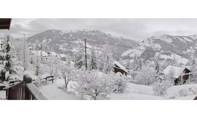 Allos Casa | 810 Larches