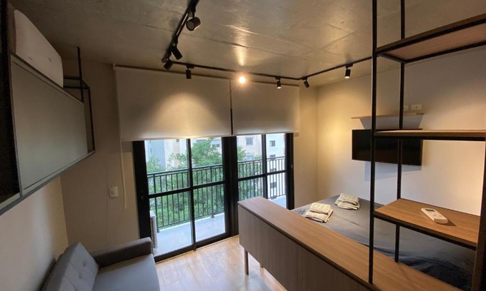 Consolacao Apartamento | 82 New studio next Paulista Av, fast wifi and balcony
