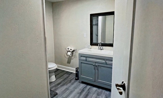 Sulphur Springs Casa | 8210 N Klondyke St Tampa