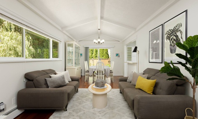 Burnaby Apartamento | 8240 Manson Dr