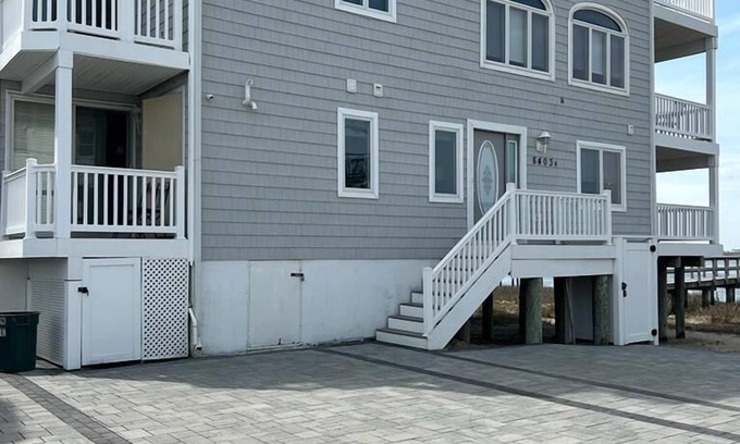 Townsend's Inlet Condominio | 8403 Sounds Ave, Unit:North