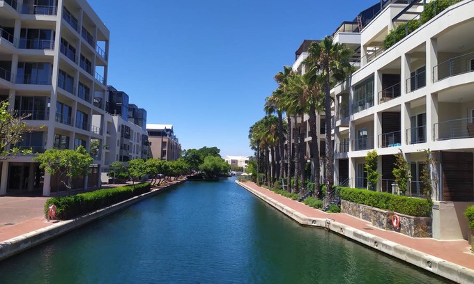 Victoria and Alfred Waterfront Apartamento | 85 m² Apartamento ∙ 1 habitación ∙ 2 huéspedes