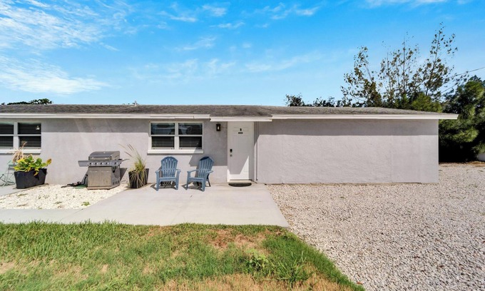 Tampa Apartamento | 8820 Rocky Creek Drive Unit B