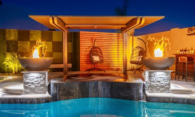 Paradise Vista Estates Casa | 8BR/5Bath Family Friendly Mini Resort w/Heated Pool, Arcade, Billiards, & more