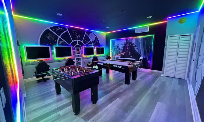 Davenport Villa | 8BR Villa w/ Private Pool, Game Room, Media Room, Themed Bedrooms – Near Disney