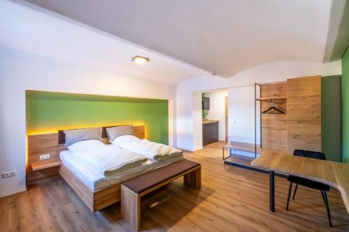 Tirschenreuth Casa | 8Rooms - Altstadthotel
