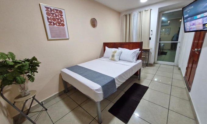 La Libertad Apartamento | 9 Beach Suite S with pool wsea access