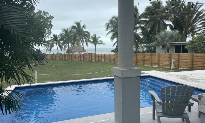 Tavernier Casa | 9 Million Dollar 2.5 Acre Bayside Beach Compound w Boat Dockage is One of A Kind